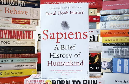 Sapiens: A Brief History of Human Kind by Yuval Noah Harari book cover
